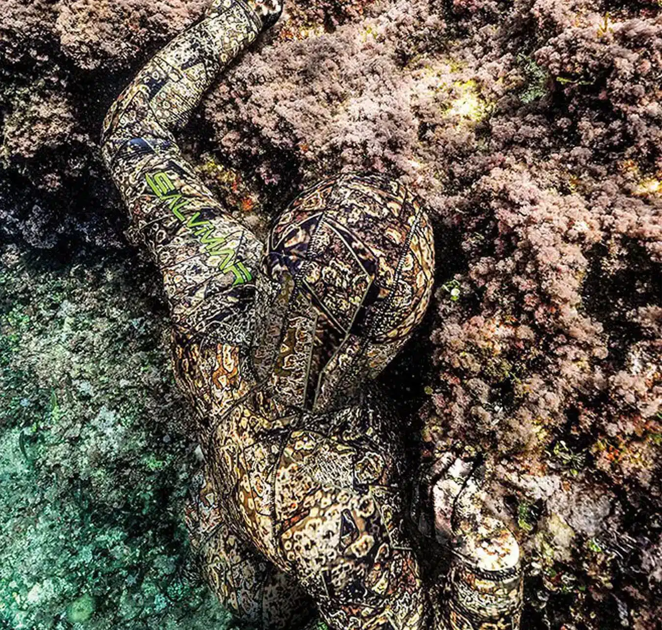 salvimar-krypsis-101-3-5-mm-wetsuit-camoflague-1_2048x